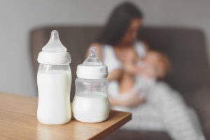 Lactancia materna o artificial: lo que importan es que queremos lo mejor para nuestros hijos
